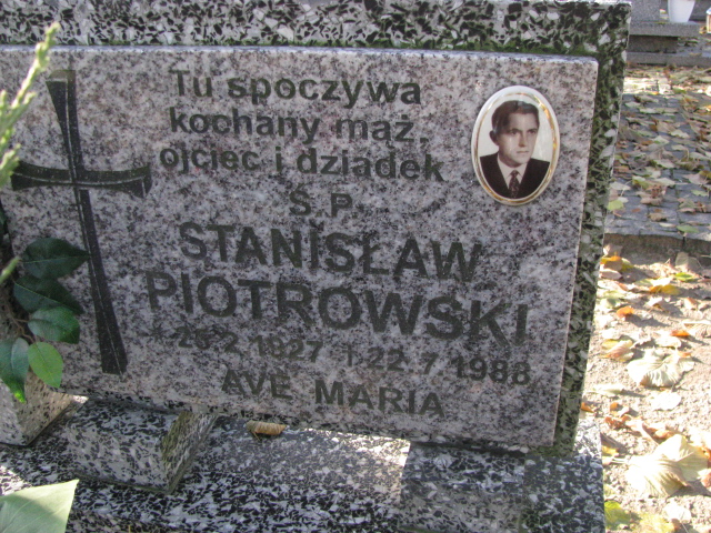 Stanisław Piotrowski 1927 Otyń - Grobonet - Wyszukiwarka osób pochowanych
